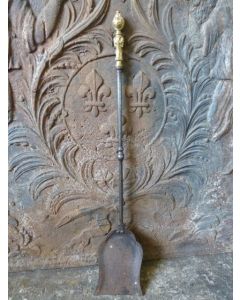 Victoriana Pala Chimenea