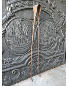 Antigua Tenaza Francés