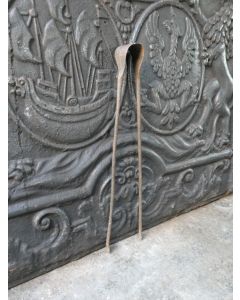 Antigua Tenaza Francés