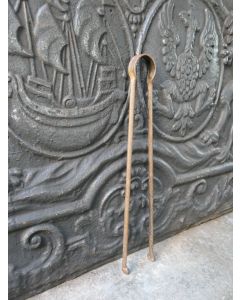 Antigua Tenaza Francés