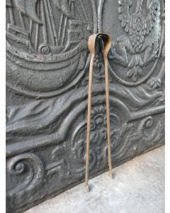 Antigua Tenaza Francés