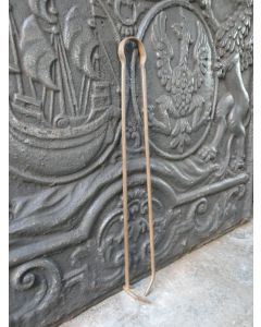 Antigua Tenaza Francés