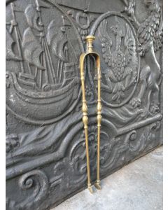 Antigua Tenaza Francés