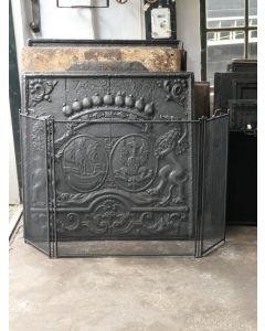 Salva Chispas Grande | Hecho a Mano, Nuevo | 85-126 cm de Ancho | 77 cm de Alto