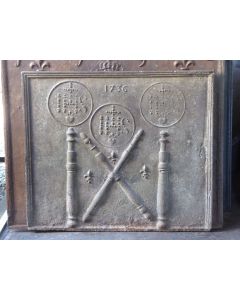 Pilares con Monograma IHS