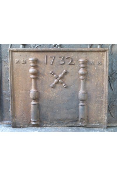 Pilares con Cruz de San Andrés