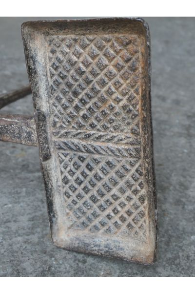 Antiguo hierro de la galleta (hierro forjado)