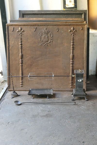 Antiguo Asador Mecánico de Reloj