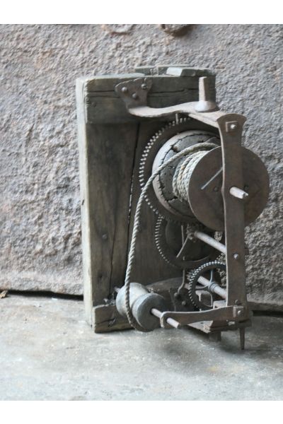 Asador Antiguo con Accionamiento de Peso