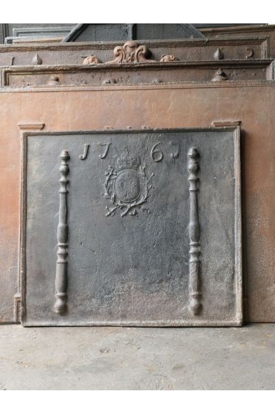 Pilares con Escudo de Francia