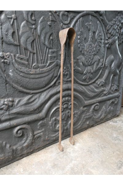 Antigua Tenaza Francés