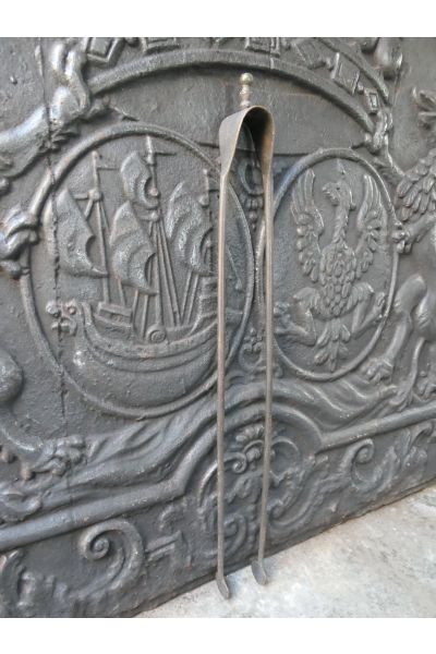 Antigua Tenaza Francés