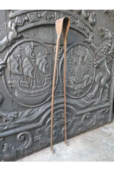 Antigua Tenaza Francés