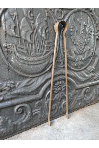 Antigua Tenaza Francés