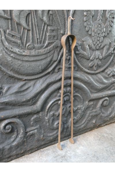 Antigua Tenaza Francés