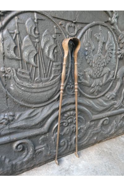 Antigua Tenaza Francés