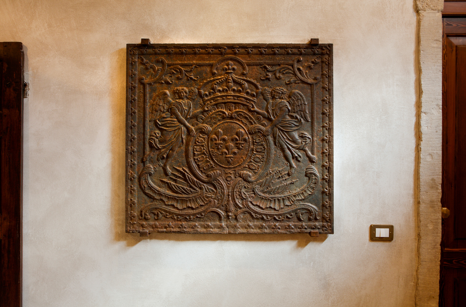 Placa de Chimenea como Decoración en Venecia