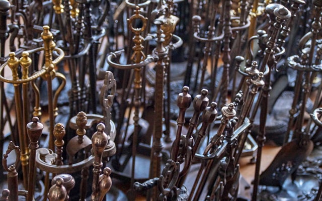 Placa de chimenea antigua - Morillos antiguos